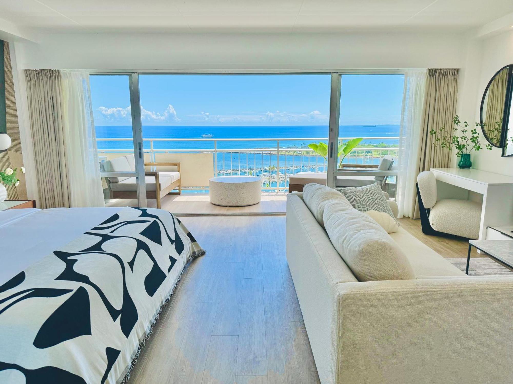 Panoramic Oceanview Resort - Full Kitchen In Each Room, 2 Swimming Pools, Onsite Restaurants, Fireworks Every Friday Гонолулу Экстерьер фото